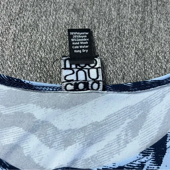 Clara Sun Woo Blue Zebra Casual Top - Picture 4 of 10